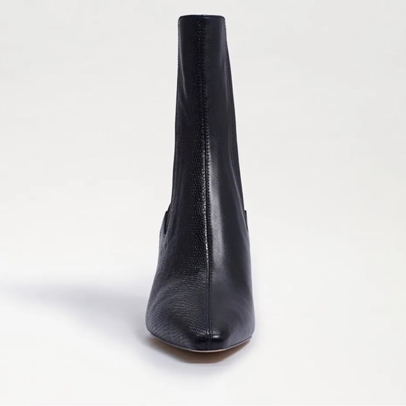 Sam Edelman Leather Booties soft reptilian pattern pull on.fits size 7 or 7.5 - Picture 5 of 8